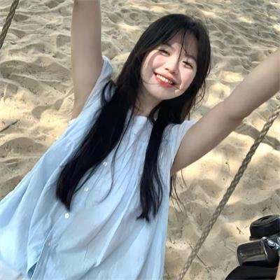 在苍色世界的中心